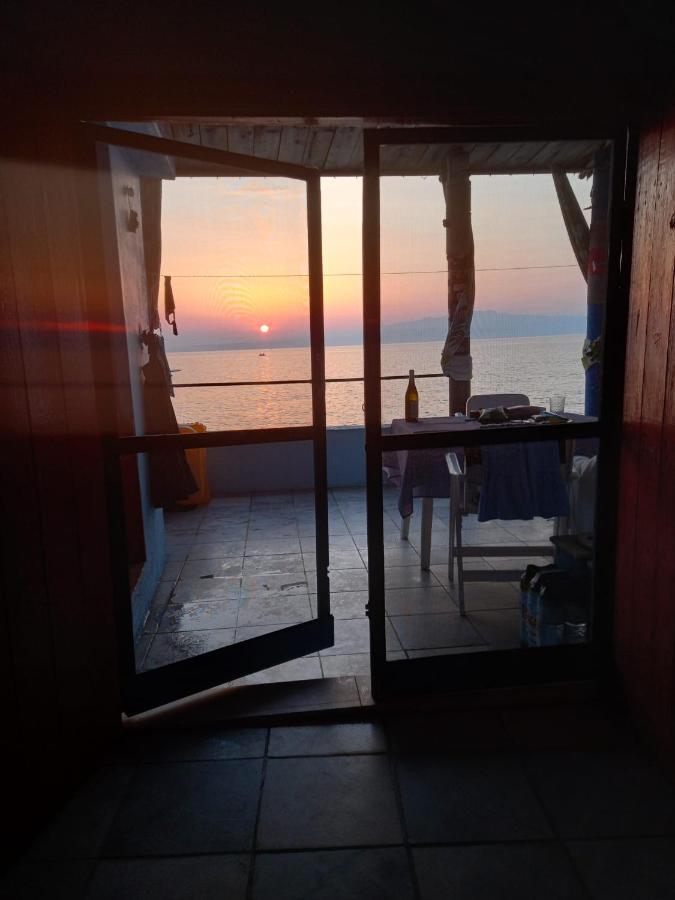 Apartment Amfialos *